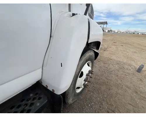 CHEVROLET C6500 Fender Extension