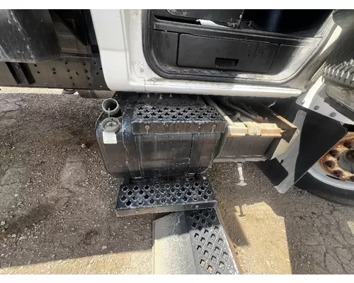 CHEVROLET C6500 Fuel Tank