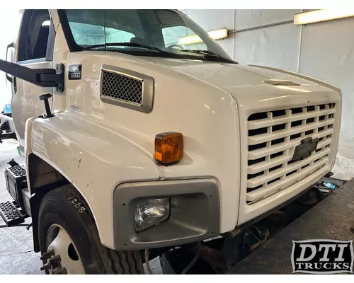 CHEVROLET C6500 Hood