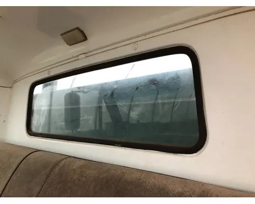 CHEVROLET C6 Back Glass
