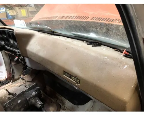 CHEVROLET C6 Dash Assembly