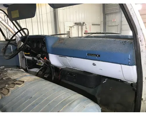 CHEVROLET C6 Dash Assembly