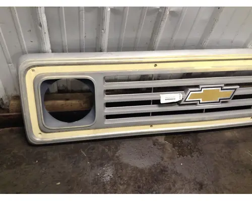 CHEVROLET C6 Grille