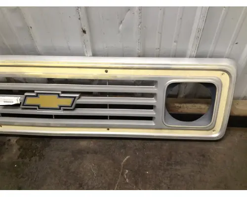CHEVROLET C6 Grille