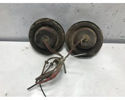 CHEVROLET C6 Headlamp Assembly