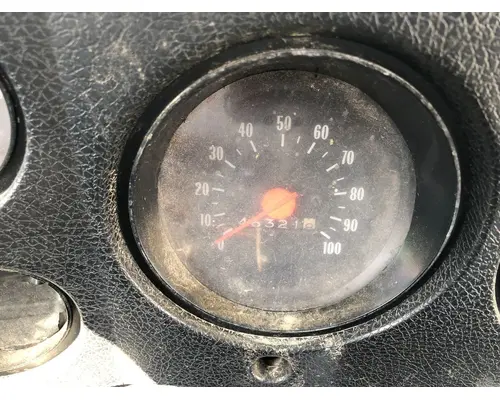 CHEVROLET C6 Instrument Cluster