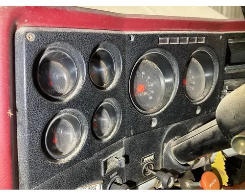 CHEVROLET C6 Instrument Cluster