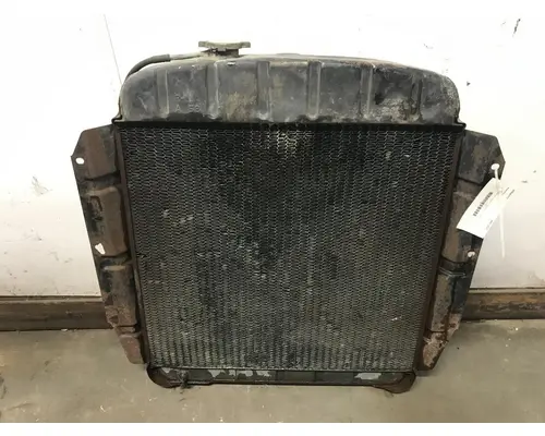CHEVROLET C6 Radiator