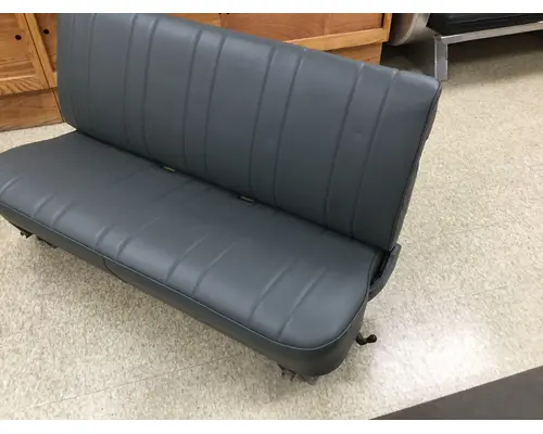 CHEVROLET C6 Seat (non-Suspension)