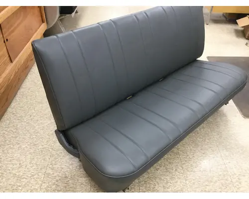 CHEVROLET C6 Seat (non-Suspension)