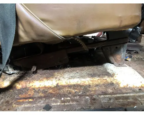 CHEVROLET C6 Seat (non-Suspension)