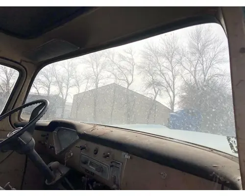 CHEVROLET C6 Windshield Glass