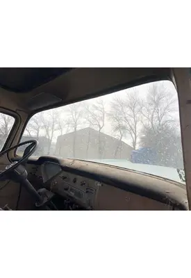 CHEVROLET C6 Windshield Glass