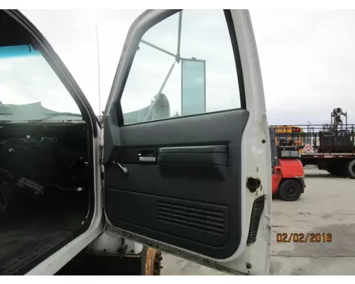 CHEVROLET C70 DOOR ASSEMBLY, FRONT