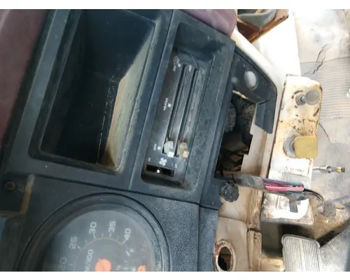 CHEVROLET C70 ECM (HVAC)