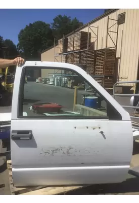 CHEVROLET C7500 1990-2002 DOOR ASSEMBLY, FRONT
