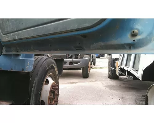 CHEVROLET C7500 1990-2002 DOOR ASSEMBLY, FRONT
