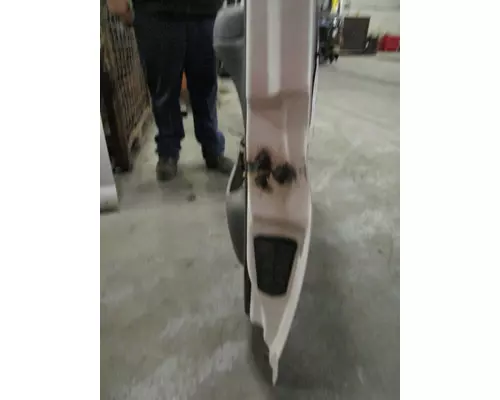CHEVROLET C7500 2003-2010 DOOR ASSEMBLY, FRONT