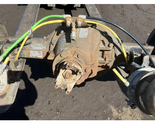 CHEVROLET C7500 Axle Assembly, Rear