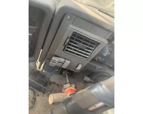 CHEVROLET C7500 Cab Mount