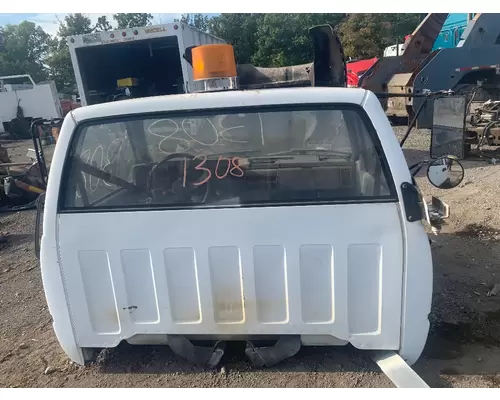 CHEVROLET C7500 Cab Mount