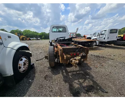 CHEVROLET C7500 Cab