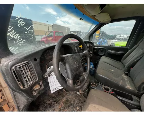 CHEVROLET C7500 Cab