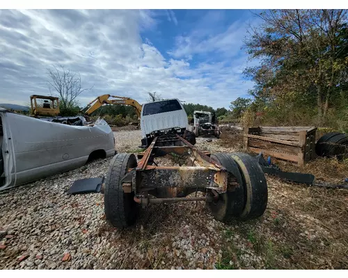 CHEVROLET C7500 Complete Vehicle