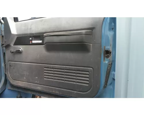 CHEVROLET C7500 DOOR ASSEMBLY, FRONT