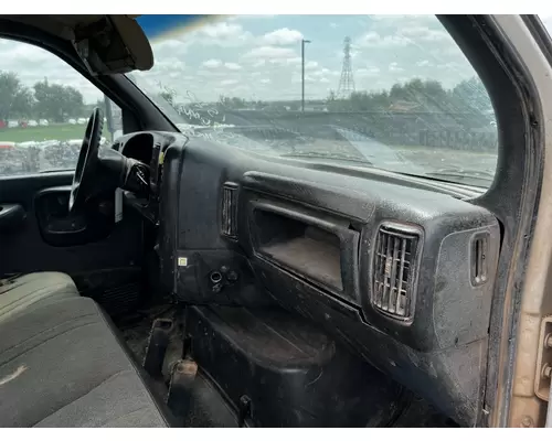 CHEVROLET C7500 Dash Assembly