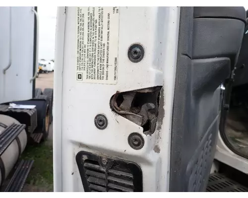 CHEVROLET C7500 Door Assembly, Front