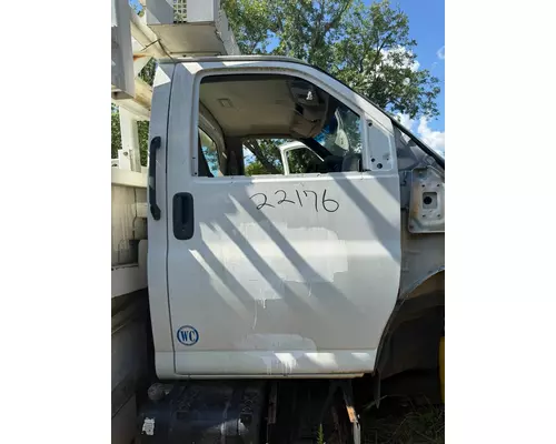 CHEVROLET C7500 Door Assembly, Front