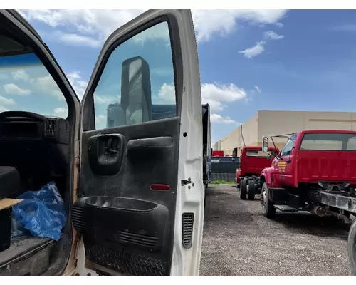 CHEVROLET C7500 Door Assembly, Front