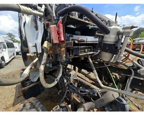 CHEVROLET C7500 Engine Wiring Harness
