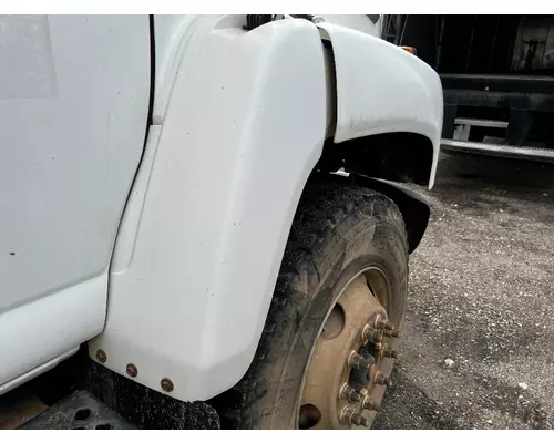 CHEVROLET C7500 Fender Extension