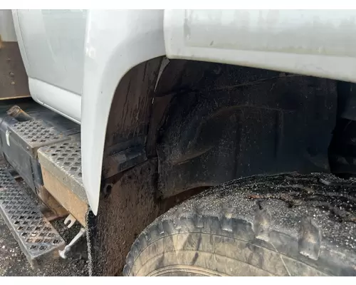 CHEVROLET C7500 Fender Extension