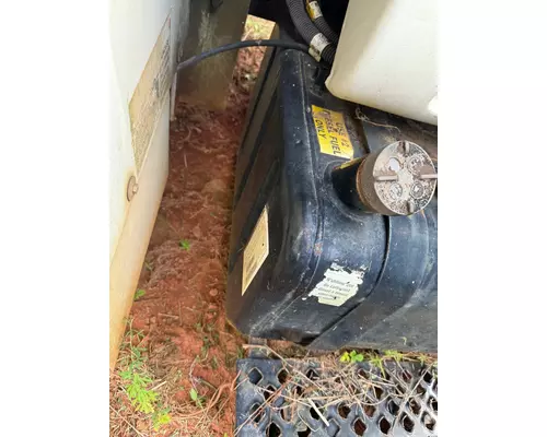 CHEVROLET C7500 Fuel Tank