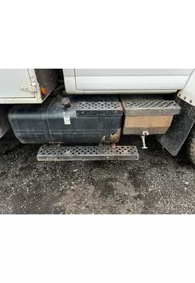 CHEVROLET C7500 Fuel Tank