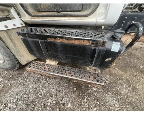 CHEVROLET C7500 Fuel Tank