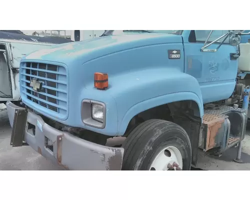 CHEVROLET C7500 HOOD