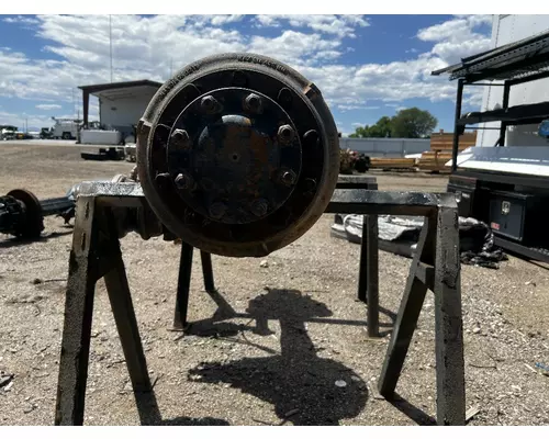 CHEVROLET C7500 Hub