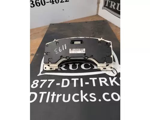 CHEVROLET C7500 Instrument Cluster