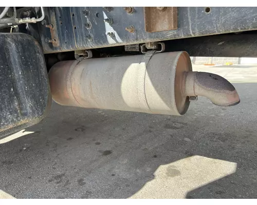 CHEVROLET C7500 Muffler