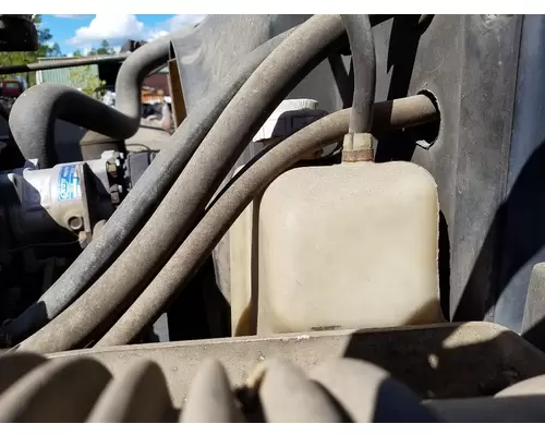 CHEVROLET C7500 Radiator Overflow Bottle