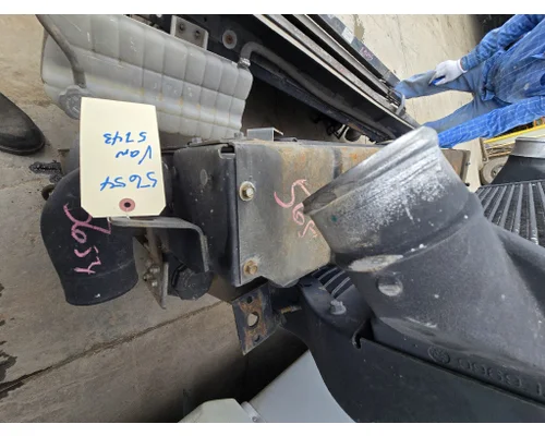 CHEVROLET C7500 Radiator