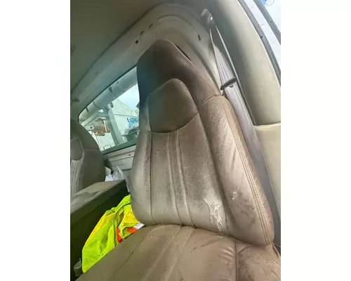 CHEVROLET C7500 Seat, Front