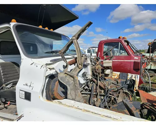 CHEVROLET C7 Hood Hinge