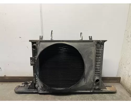 CHEVROLET C7 Radiator