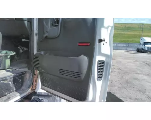 CHEVROLET C8500 2003-2010 DOOR ASSEMBLY, FRONT
