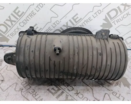 CHEVROLET C8500 Air Cleaner